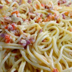 Espaguetis de Jamón y Queso