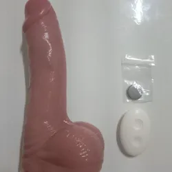 Dildo realista de Empuje con Vibración y Control remoto 