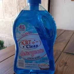 Detergente liquido para lavar 