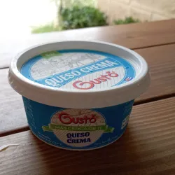 Queso crema Gustó