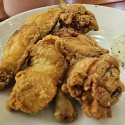 Completa de alitas de pollo