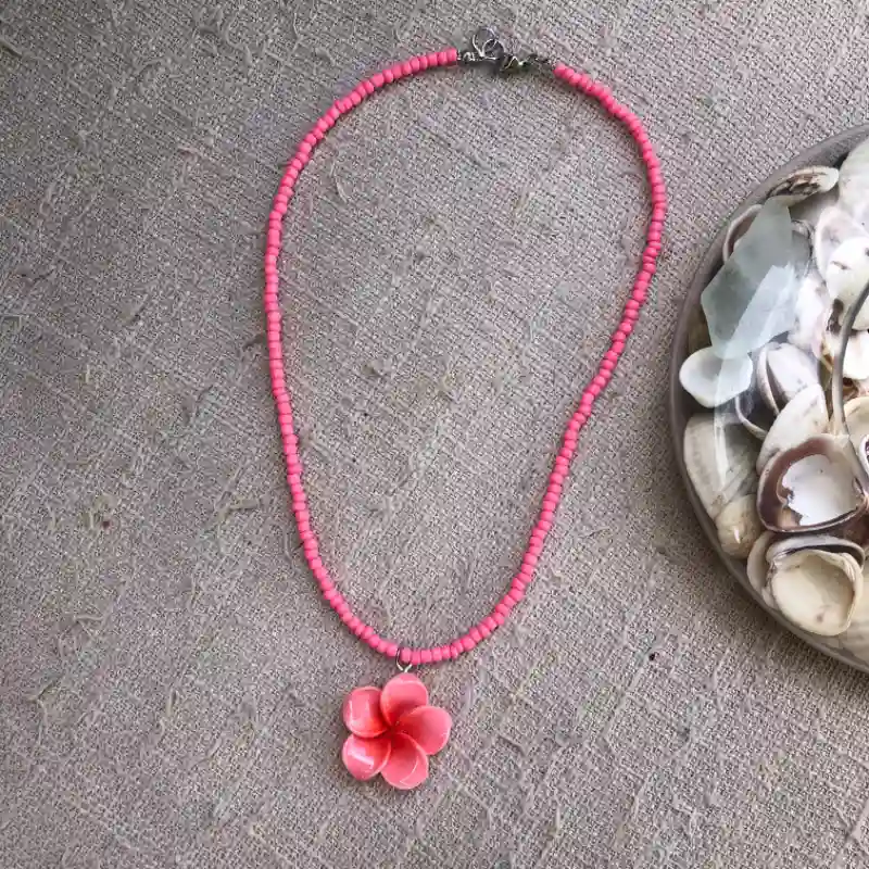 Collar plumeria 