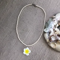 Collar plumeria 