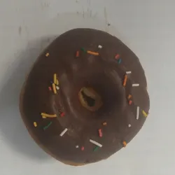 Dona con cobertura de chocolate