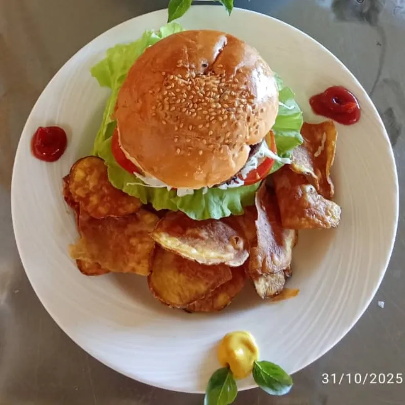 Pan con Hamburguesa de Pollo