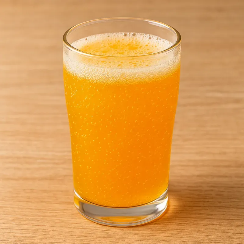 Refresco gaseado de naranja Santa  (330 ml)