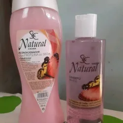 Juego de shampoo y acondicionador natural