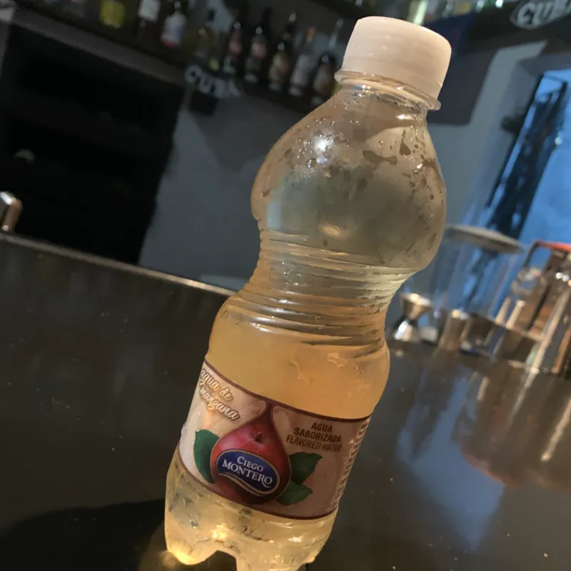 Agua de manzana 