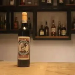 Vino Tinto Lagariño