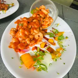 Camarones enchilados 