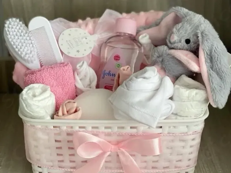 BEBÉS Y NIÑOS 👶🏻🦄