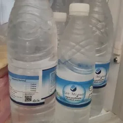 Agua natural 