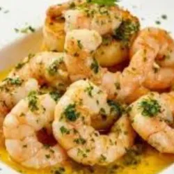 Camarones al ajillo