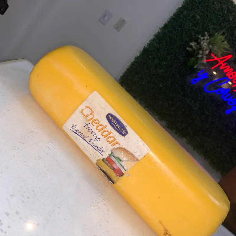 Queso Cheddar