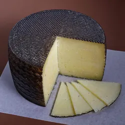 Queso curado español 