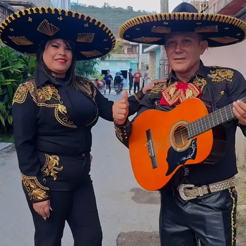 🎵🎵2 Mariachis 🎵🎵