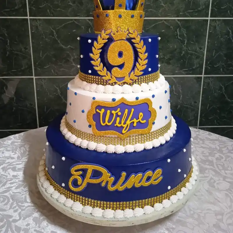 Cake de 3 pisos 😍😍
