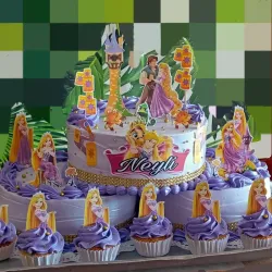 Cake y cupcakes