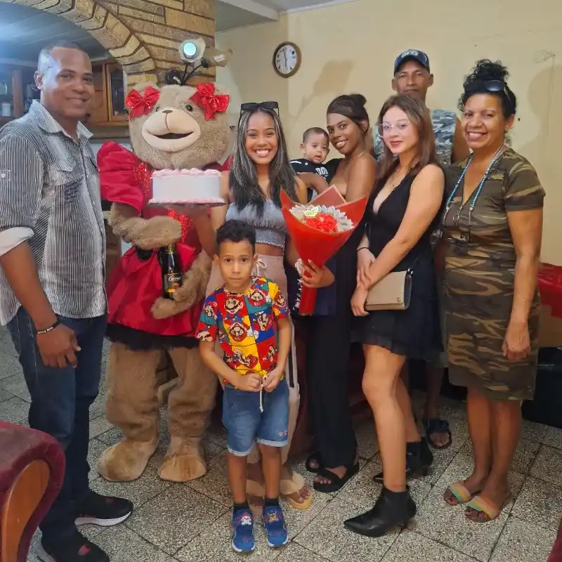 Entrega a una Quinceañera 