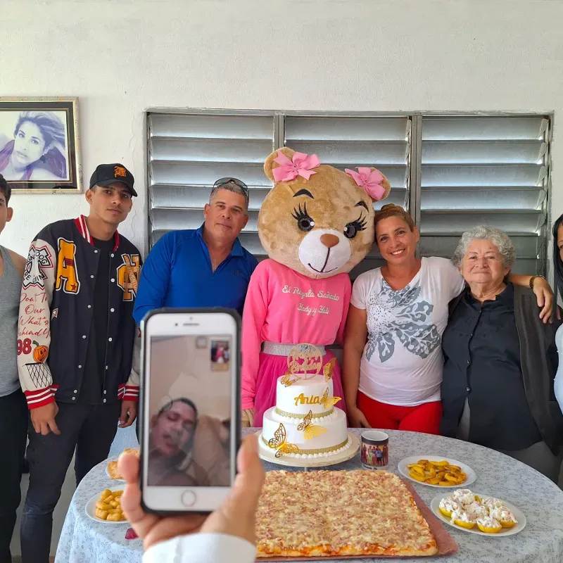 Entrega sorpresa 🩷🩷🩷 con bufet