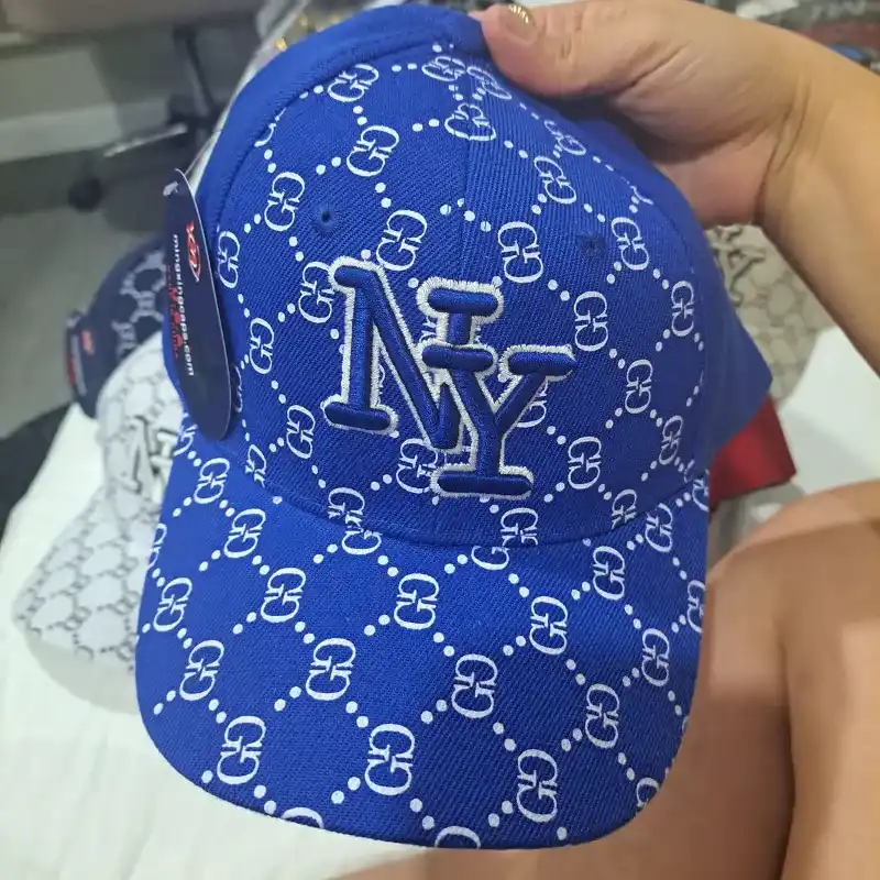 Gorras 🧢🧢🧢🧢