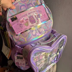 💜Hermoso mochila 11 piesas 💜