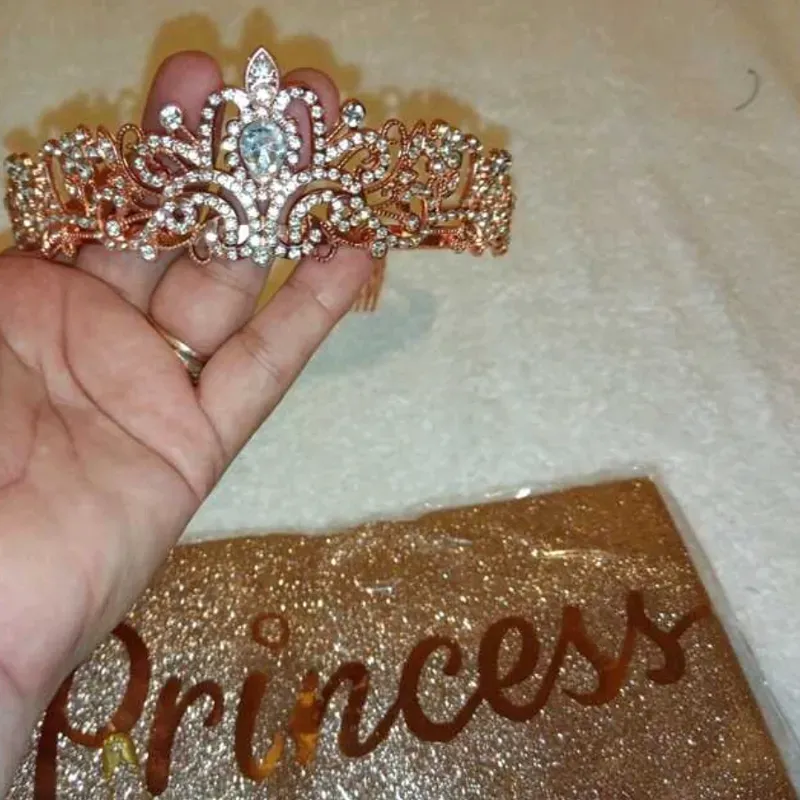 Listón y Corona 👑 