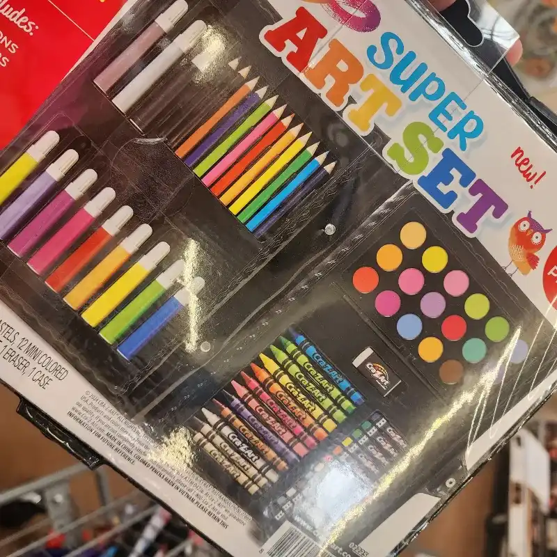 Maleta escolar 🖍✏️🖍🖌🖊💼
