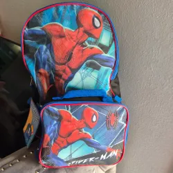 ❤️💙Mochila con lonchera 