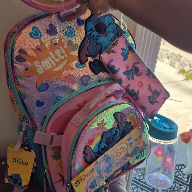 Mochila de stich  set 6 piezas 