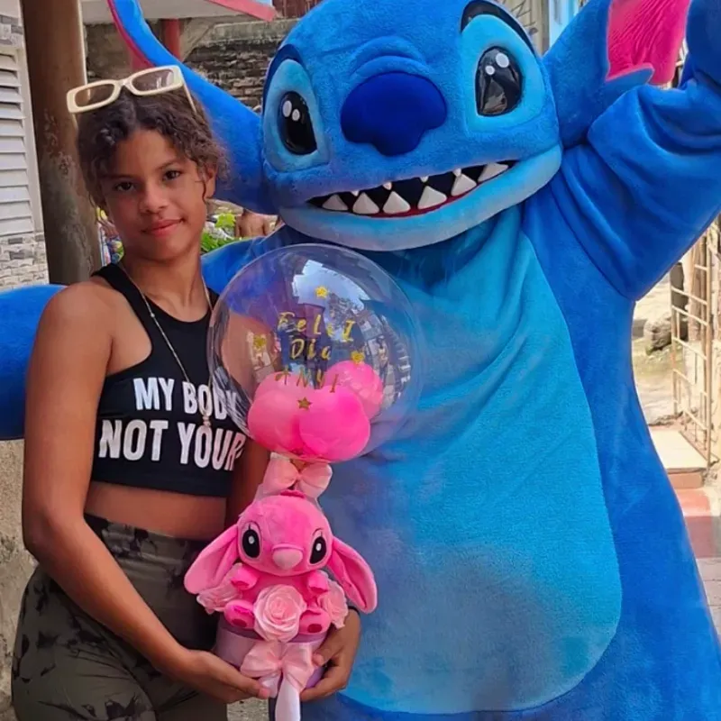 Regalo Con Angela🩷 y entrega con Stitch💙