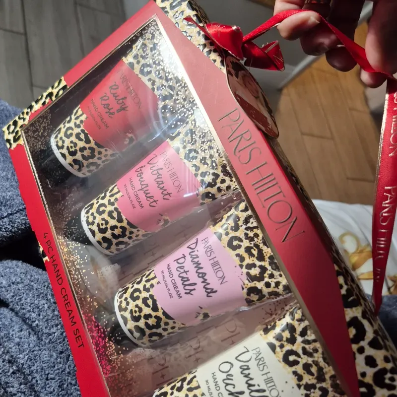 😍Set de Paris Hilton ❤️