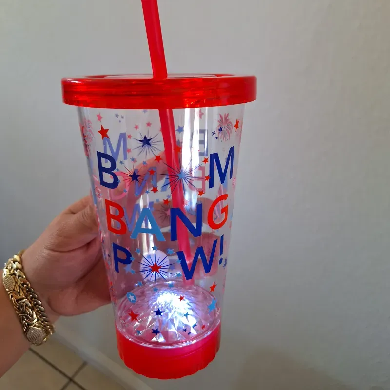 Vaso  que alumbra 