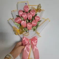 10 tulipanes