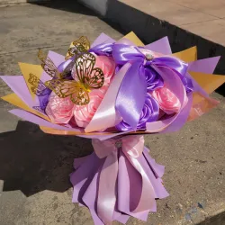 18 rosas