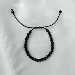 De perlas, ajustable.