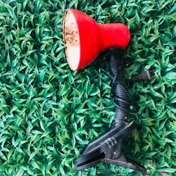 Lámpara de escritorio con sujetador