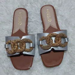 Sandalias
