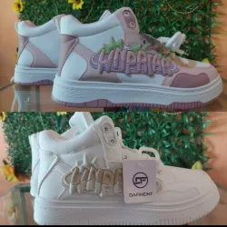 Tenis