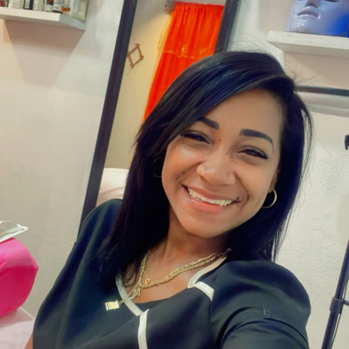 El Saloncito de Dari