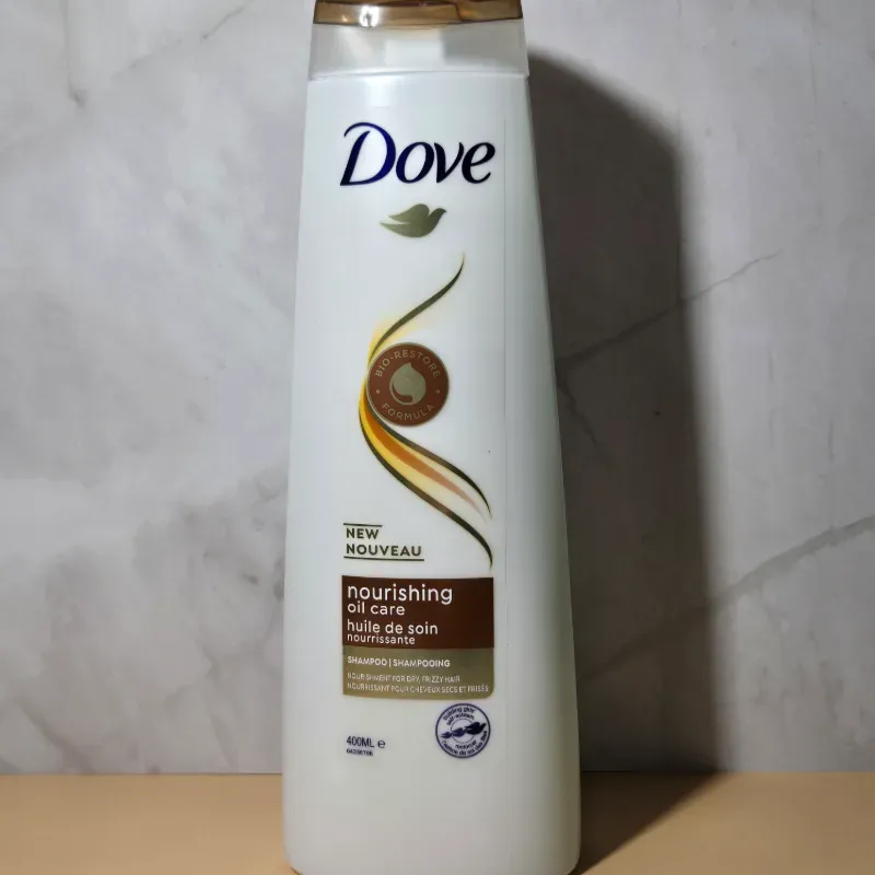 Shampoo Dove  Nourishing