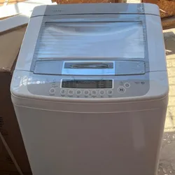 LAVADORA AUTOMÁTICA LG de 13 KG 
