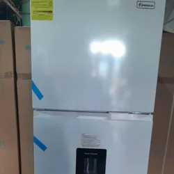 REFRIGERADOR MARCA PREMIUM DE 11.7 Pies 
