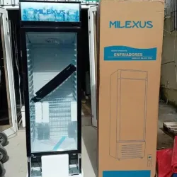 Nevera exhibidora vertical Milexus 13 pies