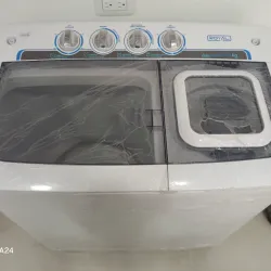 Lavadora Semiautomatica 10.5 kg Royal