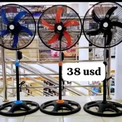 Ventilador de pedestal