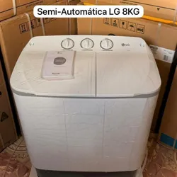 Lavadora Semiautomática Doble Tina LG de 8kg