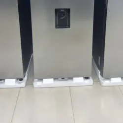 Refrigerador SAMSUNG con Dispensador de 14 pies (Congelación seca e Inverter) 