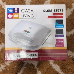 Sandwichera Casa Living 800W | Placas Antiadherentes | Capacidad 2 Rebanadas.