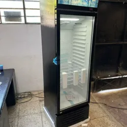 Exhibidora de 13 pies milexus 